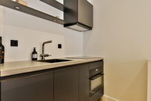 RB-International Buiten Wieringerstraat 3 A