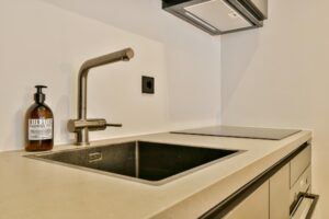 RB-International Buiten Wieringerstraat 3 A