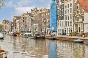 RB-International Buiten Wieringerstraat 3 A